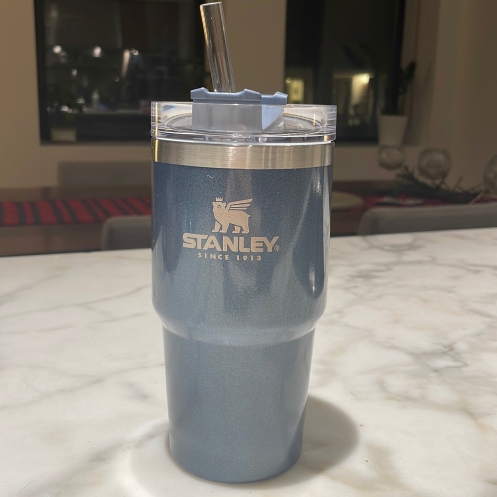 Stanley 20oz Travel Tumbler “The Quencher”